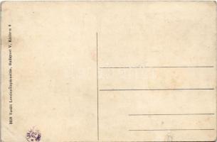 Besztercebánya, Banská Bystrica; vasútállomás, vonatok. Vasúti levelezőlapárusítás 1029. / railway s...