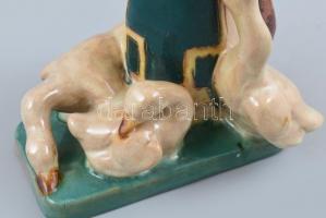 Komlós: Libás lány. Színes mázakkal festett Art Deco kerámia, jelzett, apró lepattanással. m: 29 cm