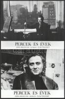 cca 1970-es évekből a ,,Percek és évek" című bolgár film jelenetei és szereplői, 17 db vintage produkciós filmfotó, ezüstzselatinos fotópapíron, 18x24 cm