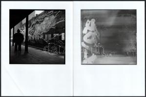 cca 1990 Ismeretlen szerző: 33 db fényképből álló fotóesszé a volt Kelet-Berlinről, ezüstzselatinos ...