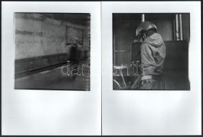 cca 1990 Ismeretlen szerző: 33 db fényképből álló fotóesszé a volt Kelet-Berlinről, ezüstzselatinos ...