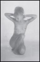 cca 1975 Marinkay István (1920-?) veszprémi fotóművész hagyatékából 8 db vintage DIAPOZITÍV akt felv...