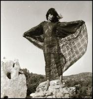 cca 1976 előtt, eltérő időpontokban, több fotómodellről készült akt felvételek, 9 db vintage NEGATÍV...