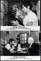 1971 ,,Özvegy Coudercné című francia-olasz film jelenetei és szereplői (köztük Alain Delon), 7 db vintage produkciós filmfotó, 18x24 cm