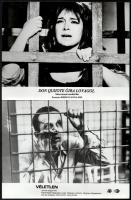 cca 1979 előtt készült külföldi filmek egy-egy jelenete, 11 db vintage produkciós filmfotó rabságban tartott szereplőkről, 18x24 cm