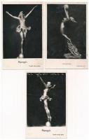 3 db RÉGI motívum képeslap: Törzsök Károly finoman erotikus szobrai / 3 pre-1945 motive postcards: gently erotic sculptures