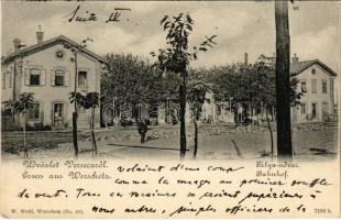 1900 Versec, Werschetz, Vrsac; Pályaudvar, vasútállomás, útépítés. W. Wettl / railway station, road construction