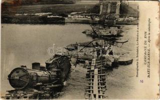 Campagne de 1914. Mary-sur-Marne. Apres la catastrophe / WWI military, destroyed railway bridge and locomotive in France (kopott sarkak / worn corners)