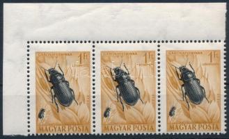 1954 Rovarok 1Ft ívsarki 3-as csíkban eltolódott fogazással / Mi 1359 corner stripe of 3 with shifted perforation