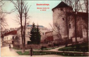 Besztercebánya, Banská Bystrica; Mátyás király tér a várral. Groszmann testvérek kiadása / square, castle