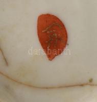 Régi kínai cukortartó és tejkiöntő, kézzel festett porcelán, erősen kopott, jelzett, m:10-12cm