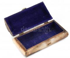 Csont ékszeres dobozka, fém veretekkel, kopásnyomokkal, kis sérülésekkel, 15x8cm