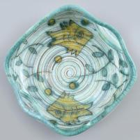 Gorka Géza (1894-1971): Halas kínálótál, Zsolnay korszak, 1946-47 körül. Mázas kerámia, jelzett, egy...