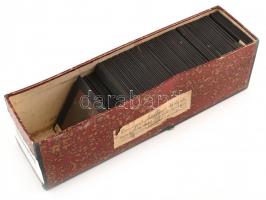 A történelmi Magyarország várai üveg diákon. 70 db, feliratozott diakép, erdélyi, felvidéki várakkal...