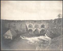 cca 1910 Károlyváros (Karlovac/Karlstad) felé, Tounj falu hídjának fotója, a hátoldalán feliratozva, 23x28 cm