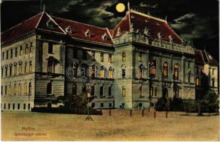 1915 Nyitra, Nitra; Igazságügyi palota este / palace of justice at night