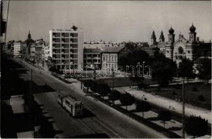 1962 Debrecen, Petőfi tér, zsinagóga, villamos. Képzőművészeti Alap Kiadóvállalat (EK)