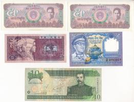 8db vegyes külföldi bankjegy tétel, közte Angola 1984. 50K (2x) CZ 6791755 - CZ 6791756 sorszámkövetők + Dominikai Köztársaság 2002. 10P + Kambodzsa 1991. 500R + 1992. 50R (2x) egyugrású sorszámokkal + Kínai Népköztársaság 1980. 5j + Nepál 1986-1987. 1R T:I-III  8pcs of mixed foreign banknotes, in it Angola 1984. 50 Kwanzas (2x) CZ 6791755 - CZ 6791756 consecutive serials + Dominican Republic 2002. 10 Pesos + Cambodia 1991. 500 Riels + 1992. 50 Riels (2x) with one leap sequential serials + China / Peoples Republic 1980. 5 Jiao + Nepal 1986-1987. 1 Rupee C:UNC-F