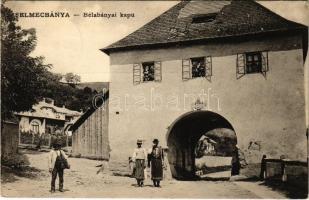 1915 Selmecbánya, Banská Stiavnica; Bélabányai kapu. Grohmann kiadása / Banská Belá gate (EK)
