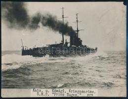 cca 1914-1918 SMS Prinz Eugen, az Osztrák-Magyar Császári és Királyi Haditengerészet (K.u.K. Kriegsmarine) Tegetthoff-osztályú dreadnought csatahajója (Schlachtschiff) próbameneten, feliratozott fotó, néhány apró szakadással, kis sarokhiánnyal, 22x17 cm / cca 1914-1918 SMS Prinz Eugen, the Tegetthoff-class dreadnought battleship (Schlachtschiff) of the Austro-Hungarian Navy (K.u.K. Kriegsmarine) on a trial run, photo, slightly damaged on the edges and one corner, 22x17 cm