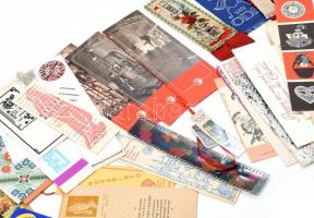 34 db vegyes könyvjelző, közte régiek