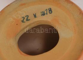 Női akt könyvvel, terrakotta, jelzett, hibátlan, m: 34,5 cm