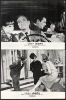 1969 ,,A sex és a hajadon című amerikai filmvígjáték jelenetei és szereplői, 17 db vintage produkciós filmfotó, ezüstzselatinos fotópapíron, 18x24 cm