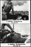 1972 ,,A sirály éjszakája" című japán film jelenetei és szereplői, 17 db vintage produkciós filmfotó, ezüstzselatinos fotópapíron, 18x24 cm