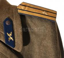 Magyar Néphadsereg 1950M híradó tiszti őrnagyi köpeny, szép, megkímélt állapotban. / Hungarian offic...