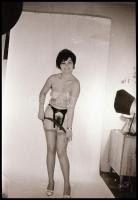 cca 1969 előtt készült, szolidan erotikus felvételek, 10 db vintage negatív és pozitív, vegyes össze...