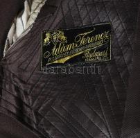 m, kir. honv. 1941M honvéd tüzér kistársasági atilla, csapattiszti jelvénnyel kis sérülésekkel. / Hu...