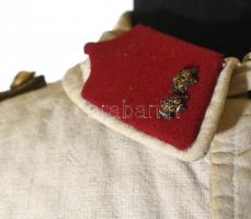 M. kir. honv. 1940M honvéd hadtáp főhadnagyi nyári fehér vászon zubbony. Megkímélt, szép állapotban....