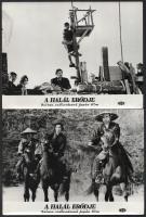 1969 ,,A halál erődje című japán film jelenetei és szereplői, 13 db vintage produkciós filmfotó, ezüstzselatinos fotópapíron, 18x24 cm