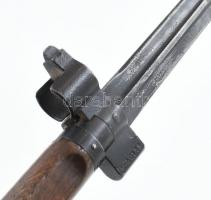M. kir. honv. 1935M/1941M célzótüskés legénységi szurony, utánfestett hüvellyel, szuronypapuccsal sz...
