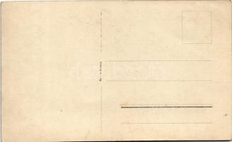 IV. Károly és Zita hét gyermekükkel / Charles I of Austria and Zita with their seven children. photo