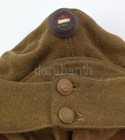 1949 Tábori sapka (átmeneti állapot) Rákosi címeres gombokkal, Bélésén pecséttel: Egyenruhaipari NV:...