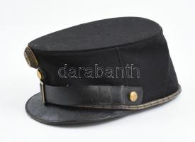 k.u.k. fekete tiszti sapka, vörös béléssel, sárga csíkkal a belső oldalán / Austro-Hungarian black officer's hat