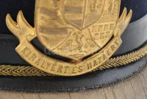 k.u.k. 1891M gyalogos tiszti csákó (főhadnagy-hadnagy) 1911M csákócímerrel. Rosenthal Pest gyártói j...