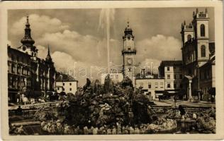 1954 Besztercebánya, Banská Bystrica; Nám. Nár. povstania / tér, szökőkút / square, fountain (EK)