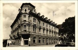 1952 Trencsénteplic, Trencianske Teplice; Liecebny dom "Vlára" / Hotel Vlára szálloda és étterem / spa, hotel, restaurant, automobile