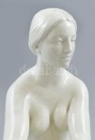 Pátzay Pál: Női akt. Fehér mázas porcelán szobor. Jelzett, kis mázsérüléssel, mázrepedésekkel. 30 cm