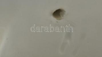 Pátzay Pál: Női akt. Fehér mázas porcelán szobor. Jelzett, kis mázsérüléssel, mázrepedésekkel. 30 cm