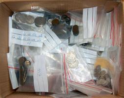 Hollandia 5,74 kg vegyes váltópénz, nagyon sok klf címlettel és évszámmal T:többnyire 2