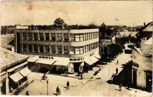 Érsekújvár, Nové Zámky; látkép, üzletek / general view, shops (Rb)