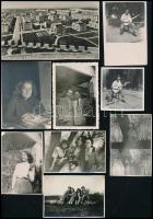 1951-1954 Dunaújváros (Sztálinváros), Dunavecse, életképek Dienes István régész hagyatékából, 18 db fotó, a hátoldalakon feliratozva, 8x13 cm és 6x6 cm közötti méretben
