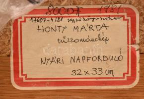 Honty Márta (1940-2004): Nyári napforduló. Tűzzománc, fémlemez. Jelezve jobbra lent. Hátoldalán auto...