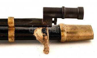 cca 1943 Szovjet kozák saska, M1927, fa-réz markolattal, a markolaton stilizált szovjet címerrel, bő...