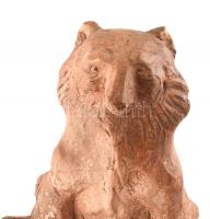 Somogyi József (1916-1993) : Medve a fán. Terrakotta, fa talapzaton, Jelzett, Sérült. 30 cm