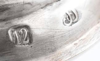 Ezüst(Ag) kupicapár, jelzett, m: 9 cm, nettó: 111,5 g