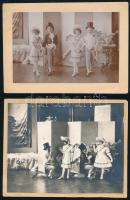 cca 1920 Gyerekek előadása, 2 db kartonra ragasztott fotó, 8×12 és 10×13 cm